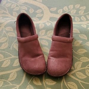 Born Clogs